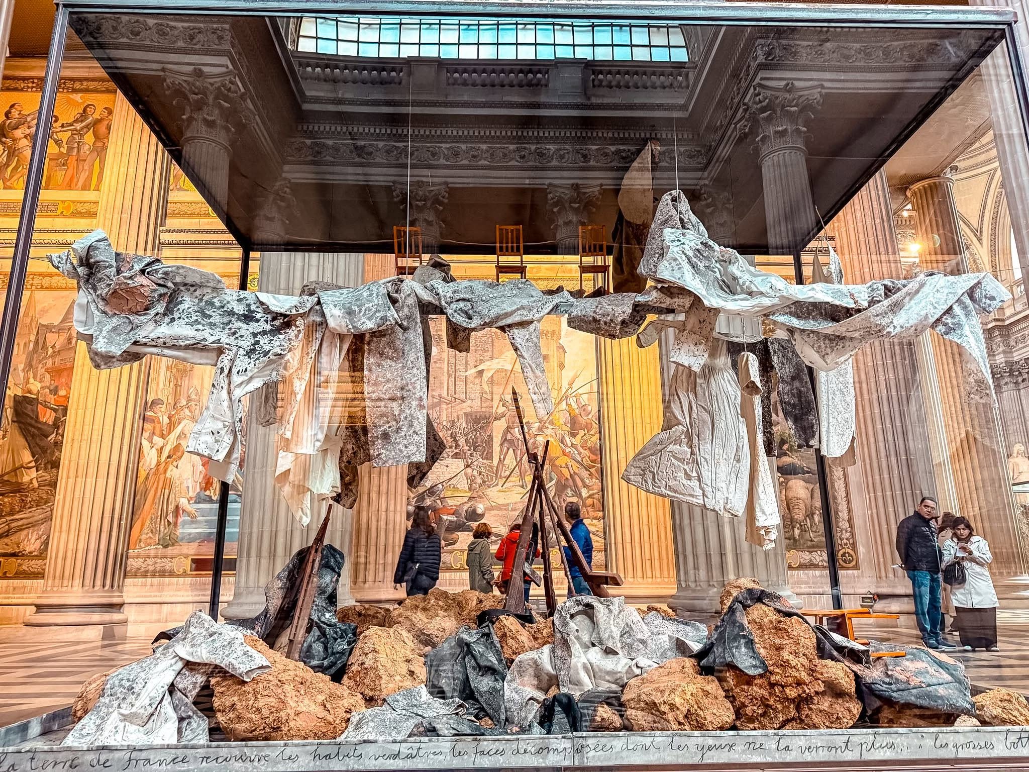 paris museums.jpg